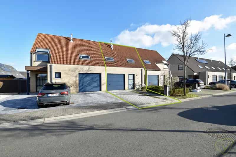 Huis te huur: Moderne woning met tuin in rustige wijk