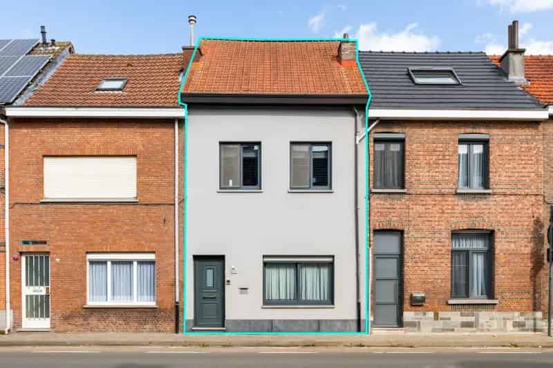Recent gerenoveerde woning 3 slaapkamers tuin