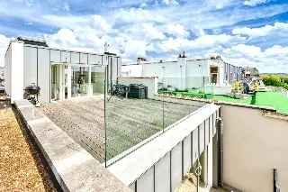 Penthouse te koop appartement in Sint-Pieters-Woluwe met 2 terrassen