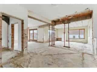 Huis te koop Diepenbeek - Ruime woning op 20 are
