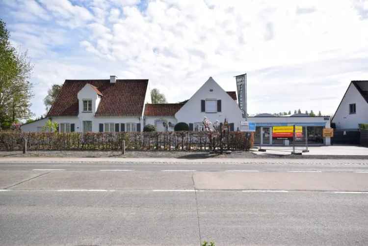 Klassieke Villa met Handelsrruimte Ledegem
