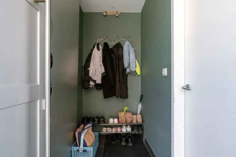 Moderne 3 Slaapkamer Huis Nabij Centrum