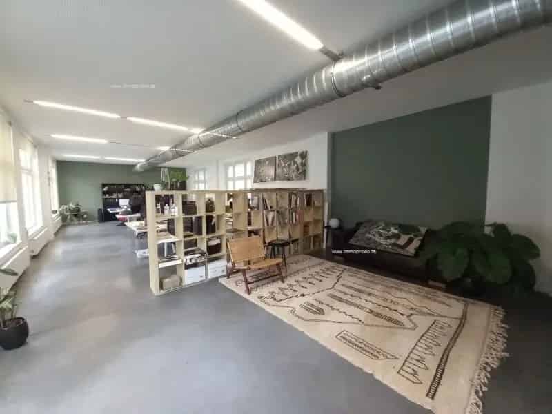 Kantoren te Huur Molenbeek Nabij KBC en Tour Taxis