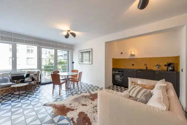 Appartement Te Koop Nabij Strand en Lippenslaan