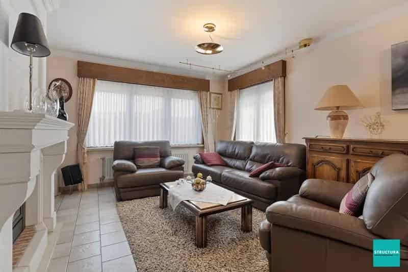 Huis te huur 4 slaapkamers grote tuin EPC C