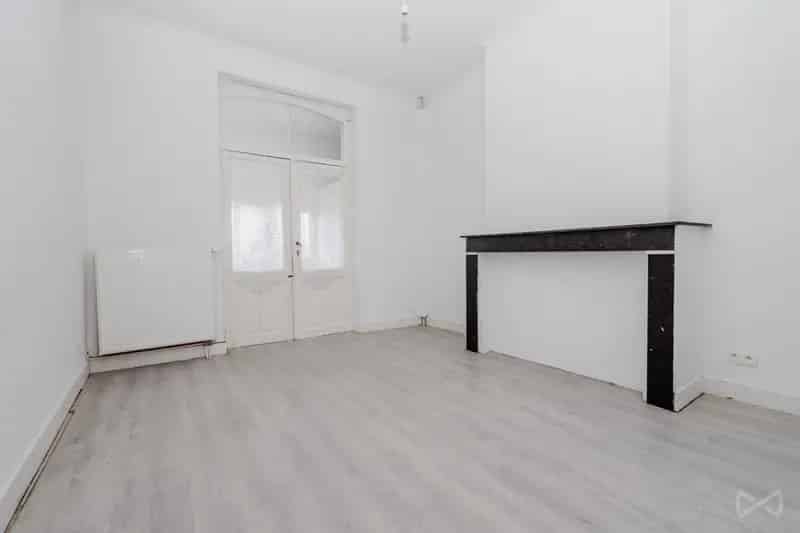 Duplex 2 slaapkamers Anderlecht - Veel potentieel