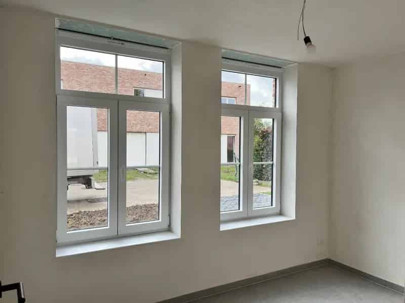 Instapklare Nieuwbouwwoning met Carport Langemark