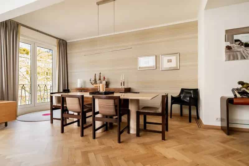 Gerenoveerd 2-slaapkamer appartement te huur