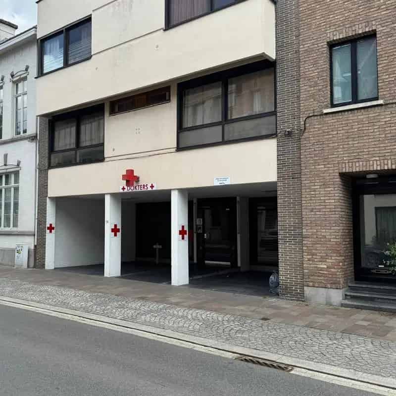 Kantoor te Koop Zwevegem 215m² Centrum Instapklaar