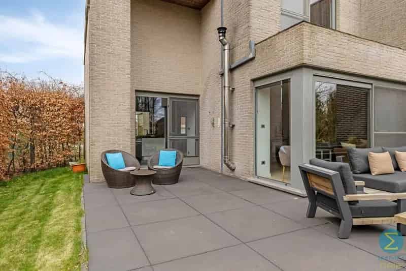 Moderne Instapklare Woning 3 Slaapkamers 840m²
