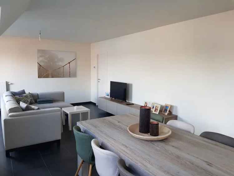 Appartement 2 slaapkamers Wevelgem te huur Parking