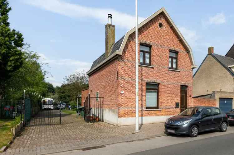 Huis te huur Zandvliet 2-3 slaapkamers garage tuin