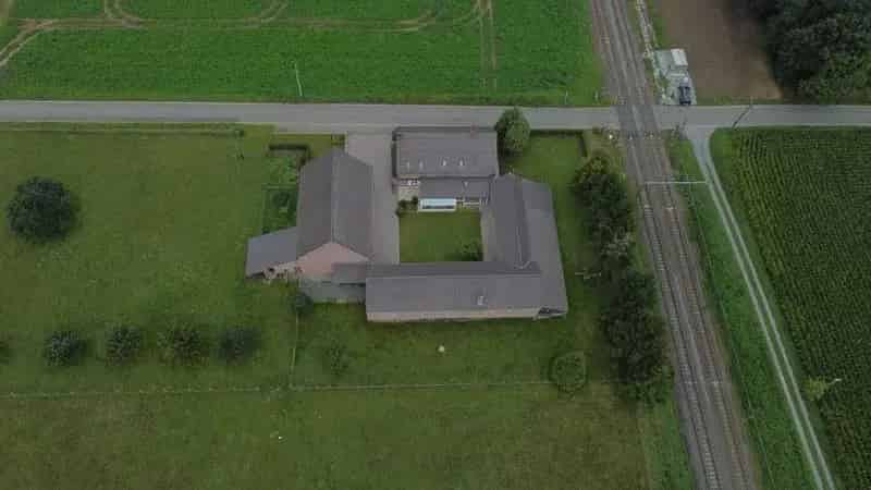 Brabantse Vierkantshoeve 1887 5 slaapkamers 315m		2