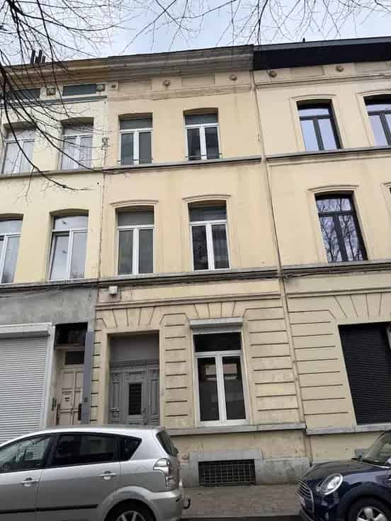 Huis Te Koop 7 Slaapkamers Hoog Rendement