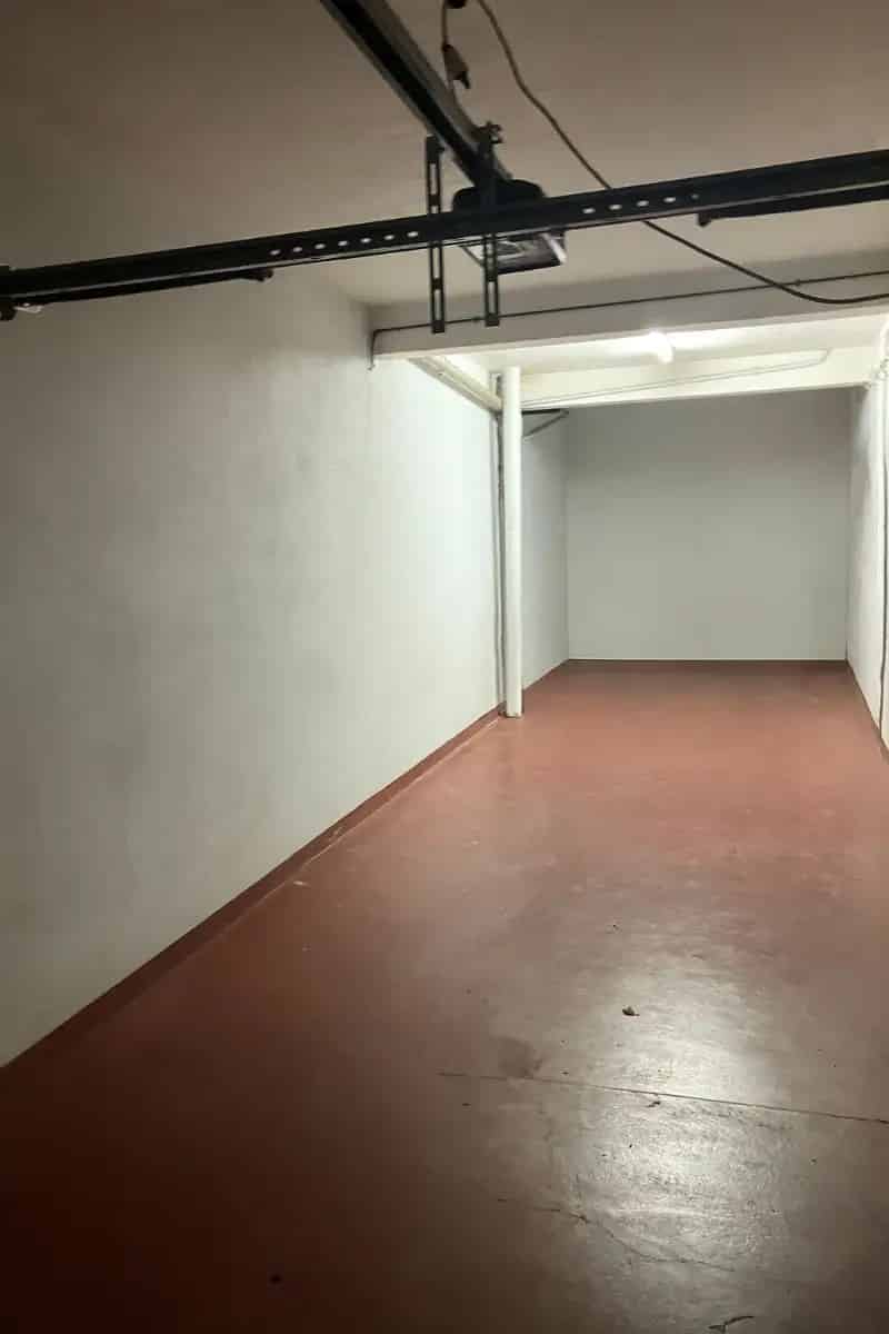 Te koop: ruime garage in Blankenberge