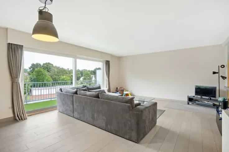 Appartement te Koop Schilde: Energiezuinig met Terras en Garage