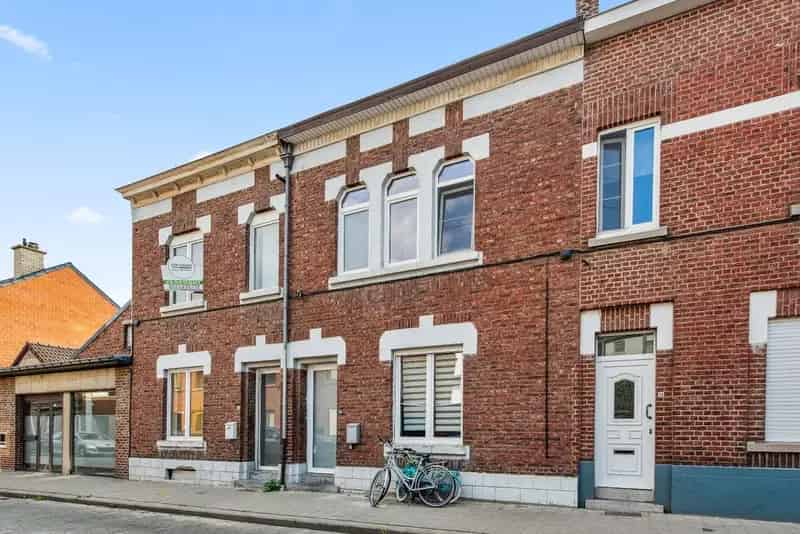 Gezinswoning 3 slaapkamers tuin centrum