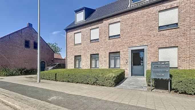 Gelijkvloers appartement te huur in Achterbroeksteenweg 179, Kalmthout - Dewaele