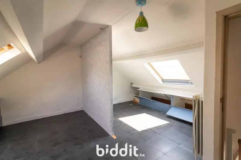 Te renoveren woning Genk Gustave Francottestraat 17