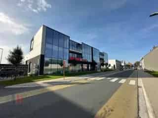 Kantoorruimte te koop Lendelede 236m²