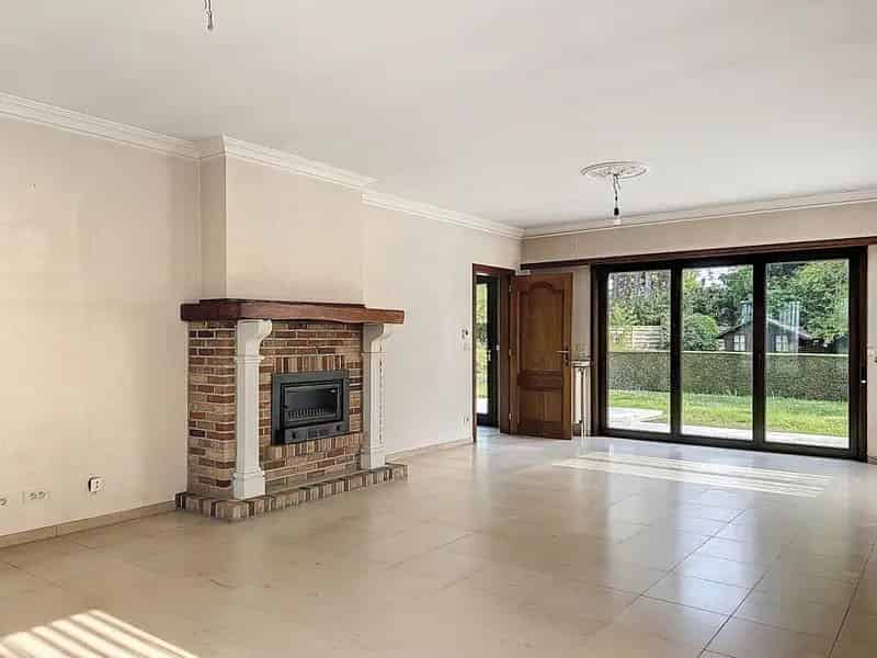 Villa te koop: 4 slaapkamers, landelijke ligging, nabij E313