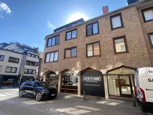 Appartement te Woluwe-Saint-Pierre 3 slaapkamers 135m² terras garage