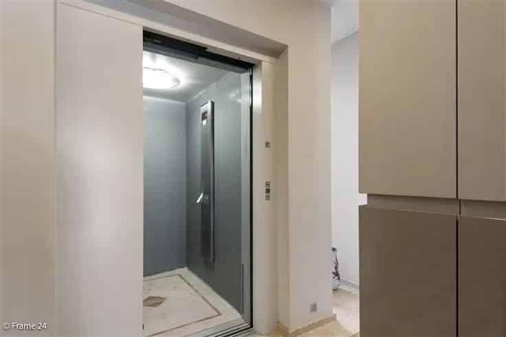 Luxe Villa te Koop Elsdonk 6 slaapkamers