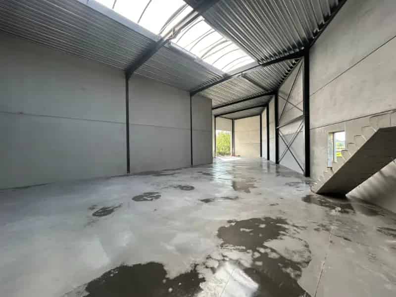 Magazijn te huur Sleidinge 411m² met mezzanine