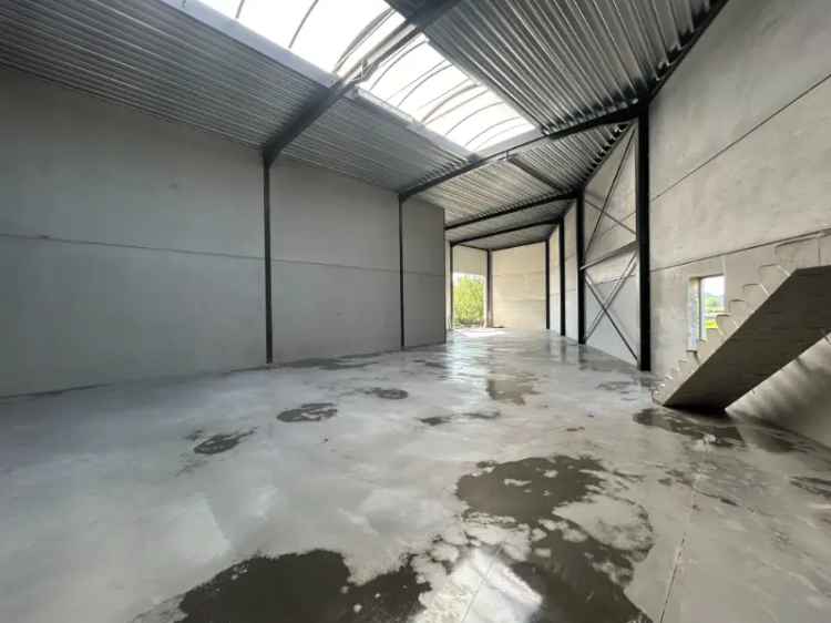Magazijn te huur Sleidinge 411m² met mezzanine