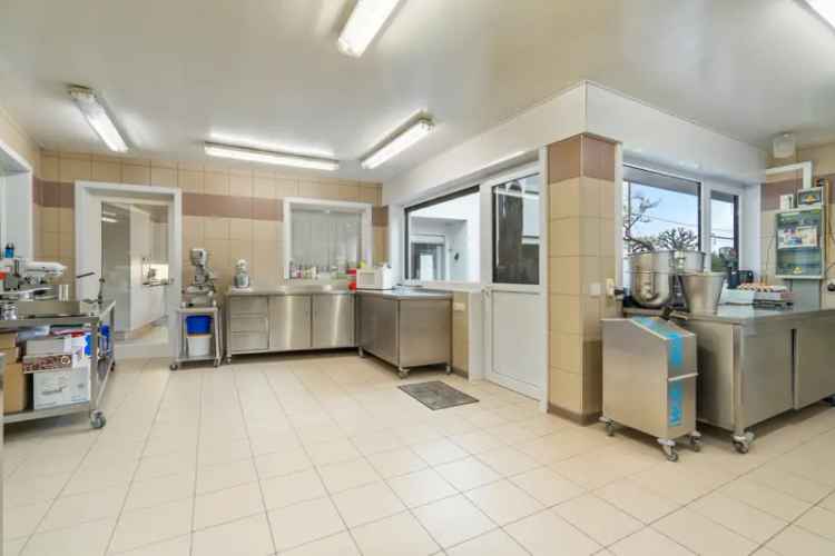 Kantoor te koop Izegem Nabij Ardooie Meulebeke Roeselare