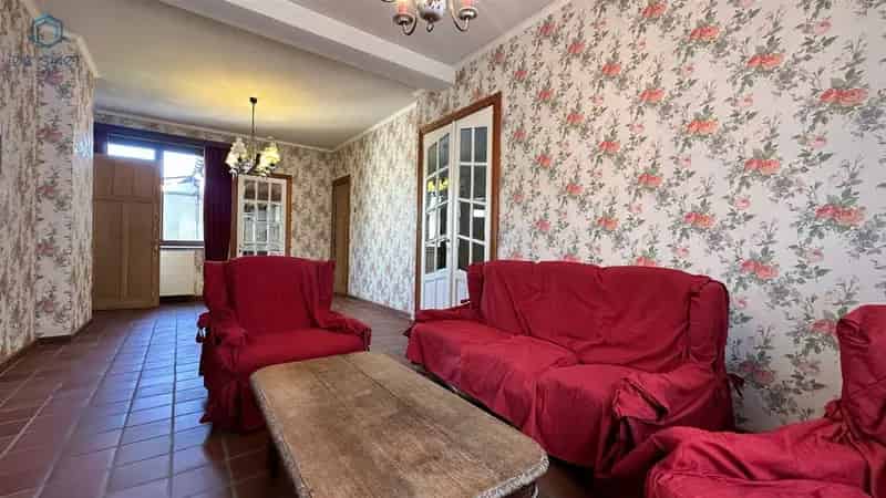 Huis te koop Geraardsbergen: 4 slaapkamers, tuin en garage