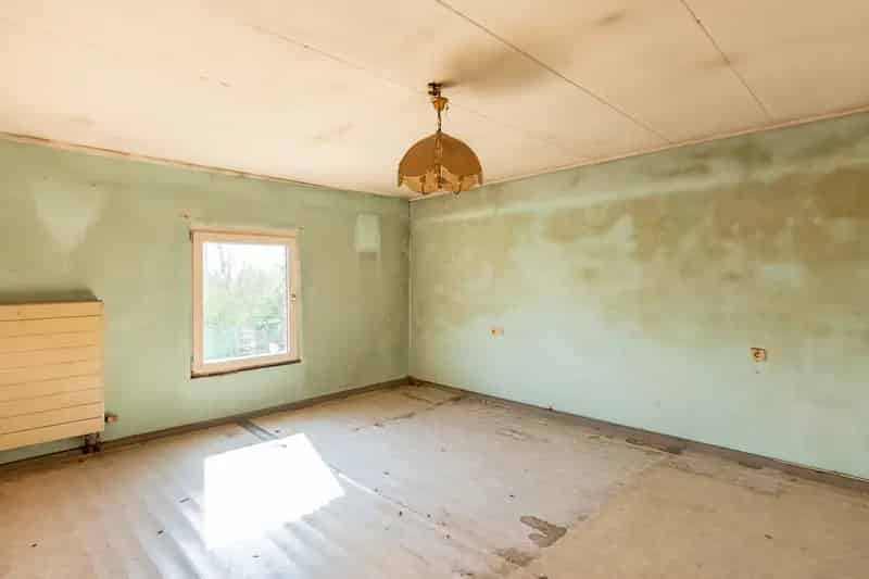 Huis te huur: Renovatieproject met 80 are en groen uitzicht