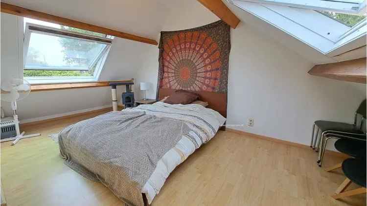Huis te koop Assebroek 2 slaapkamers gerenoveerd