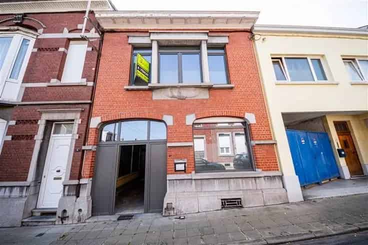 Huis Te Koop 3 slaapkamers te renoveren
