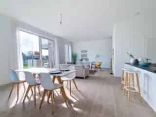 Huis met Loods te Koop Harelbeke - Wonen en Werken Gecombineerd