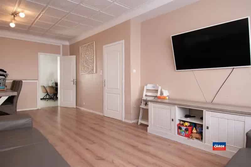 Te renoveren Rijwoning 4-5 slaapkamers