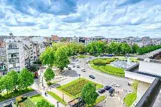 Penthouse kopen in Sint-Pieters-Woluwe met 2 terrassen en parking