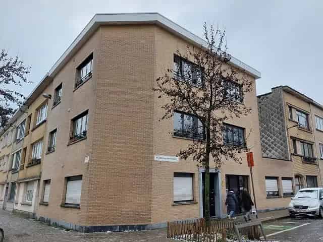 Appartementen Maarschalk Montgomeryplein: 5x 1 slaapkamer, lift, 3 verdiepingen