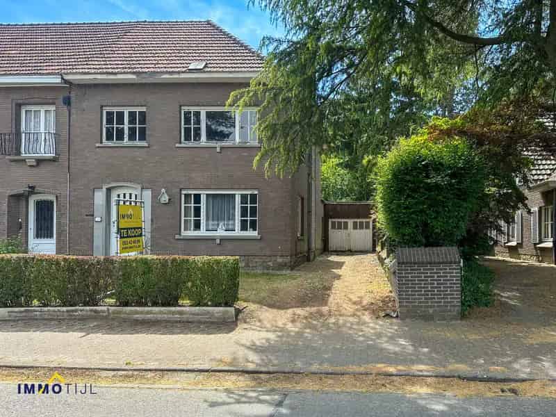 Te renoveren HOB met 4 slaapkamers garage tuin Gijzegem