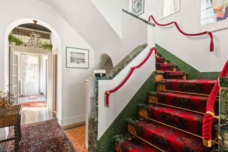 Uniek Art Deco Herenhuis te Lier met Zwembad