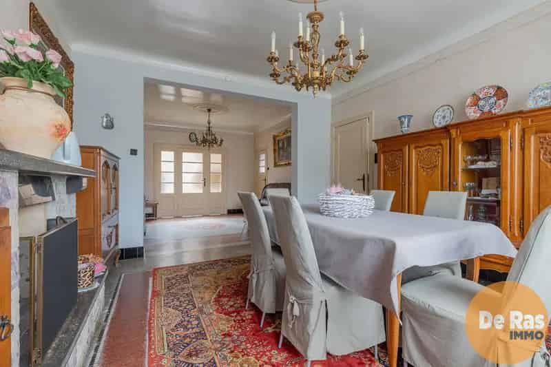 Te renoveren woning met mogelijkheden
