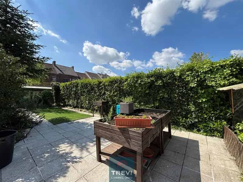 Huis te koop 5 slaapkamers Grote tuin