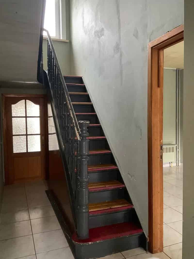 Ruime woning met megatuin
