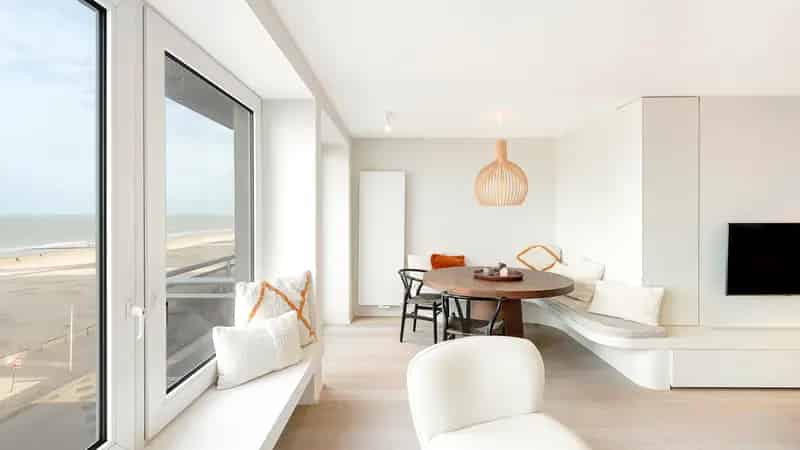Luxueus Appartement Zeedijk Zoute met Zeezicht