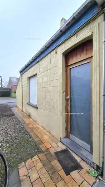 Te Koop Ardooie: 2 Slaapkamers, Open Keuken, Terras