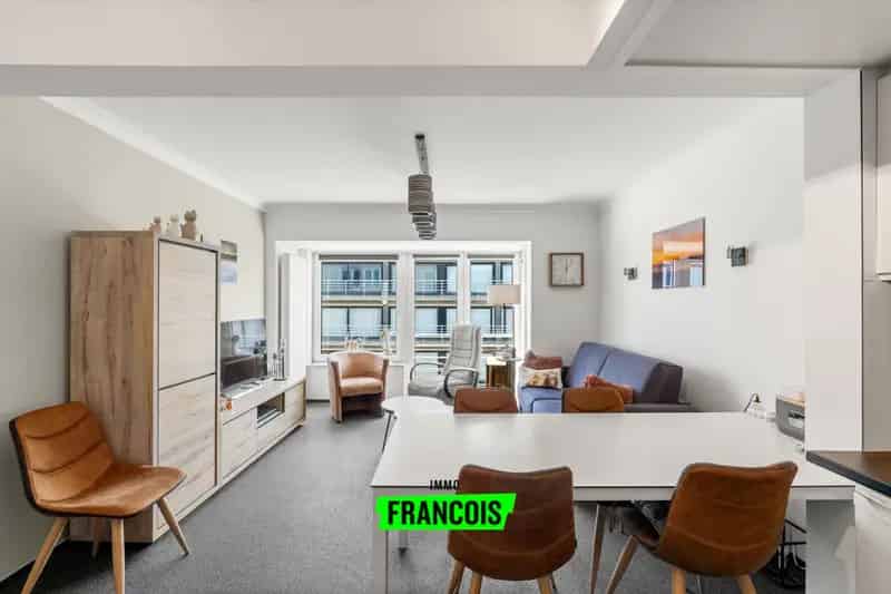 Lichtrijk instapklaar appartement (EPC B, EK conform) 2 slpk, zijdelings zeezicht in Middelkerke