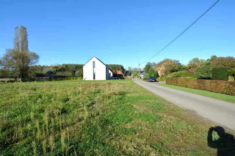 Bouwgrond te huur 1232m² Zuid-oriëntatie Open Bebouwing