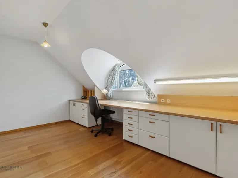 Ruime Villa te Bonheiden 437m² 8625m² Perceel