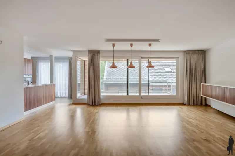 Appartement te huur 123m² 2 slaapkamers Zuidterras