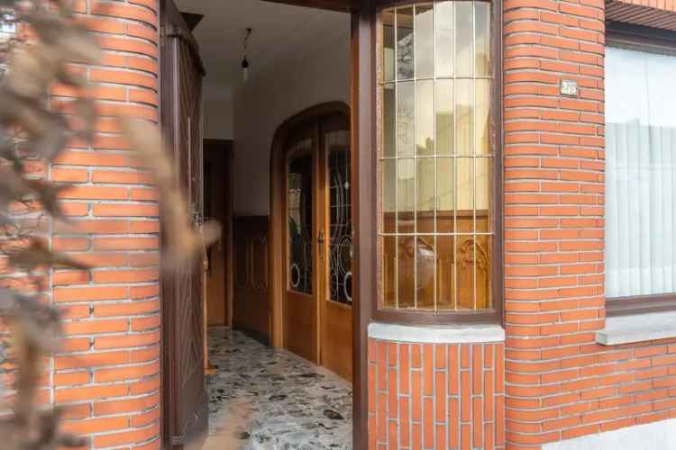 Authentieke woning 3 slaapkamers 300m²